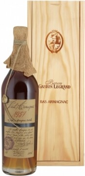 In the photo image Baron G. Legrand 1957 Bas Armagnac, 0.7 L