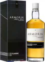 Armorik Classic, gift box, 0.7 L