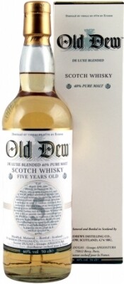 In the photo image Old Dew 5 years, gift box, 0.7 L