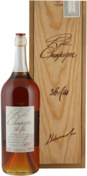 In the photo image Lheraud Cognac 36 years Petite Champagne, 0.7 L