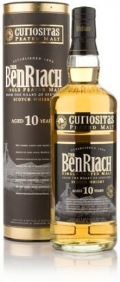 На фото изображение Benriach 10 years Curiositas, In Tube, 0.7 L (Бенриах 10 лет выдержки Кюриоситас, в тубе в бутылках объемом 0.7 литра)