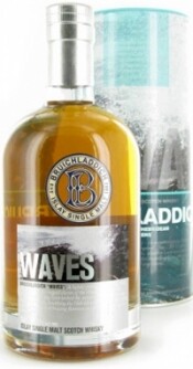 На фото изображение Bruichladdich Waves, In Tube, 0.7 L (Брукладди Вейвз, в тубе в бутылках объемом 0.7 литра)