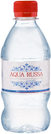 На фото изображение Аква Русса Газированная, в пластиковой бутылке, объемом 0.33 литра (Aqua Russa Sparkling, PET 0.33 L)