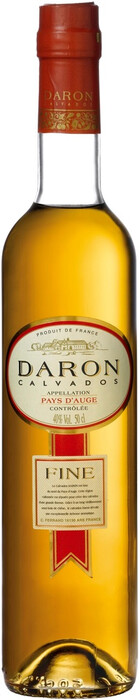 На фото изображение Daron Fine, Calvados Pays dAuge AOC, 0.5 L (Дарон Файн объемом 0.5 литра)