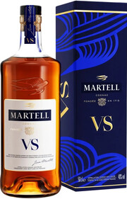 Французский коньяк Martell VS Single Distillery, gift box, 0.5 л